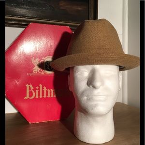 SALE 💃🏻VINTAGE MEN’S BILTMORE TAN WOVEN HAT